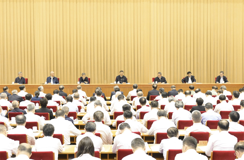 习近平在全国教育大会上强调 紧紧围绕立德树人根本任务 朝着建成教育强国战略目标扎实迈进